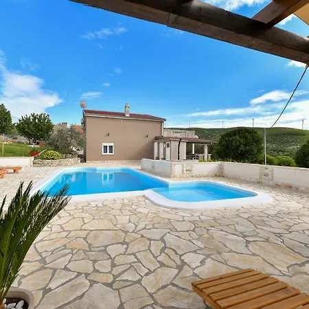 Villa Bella